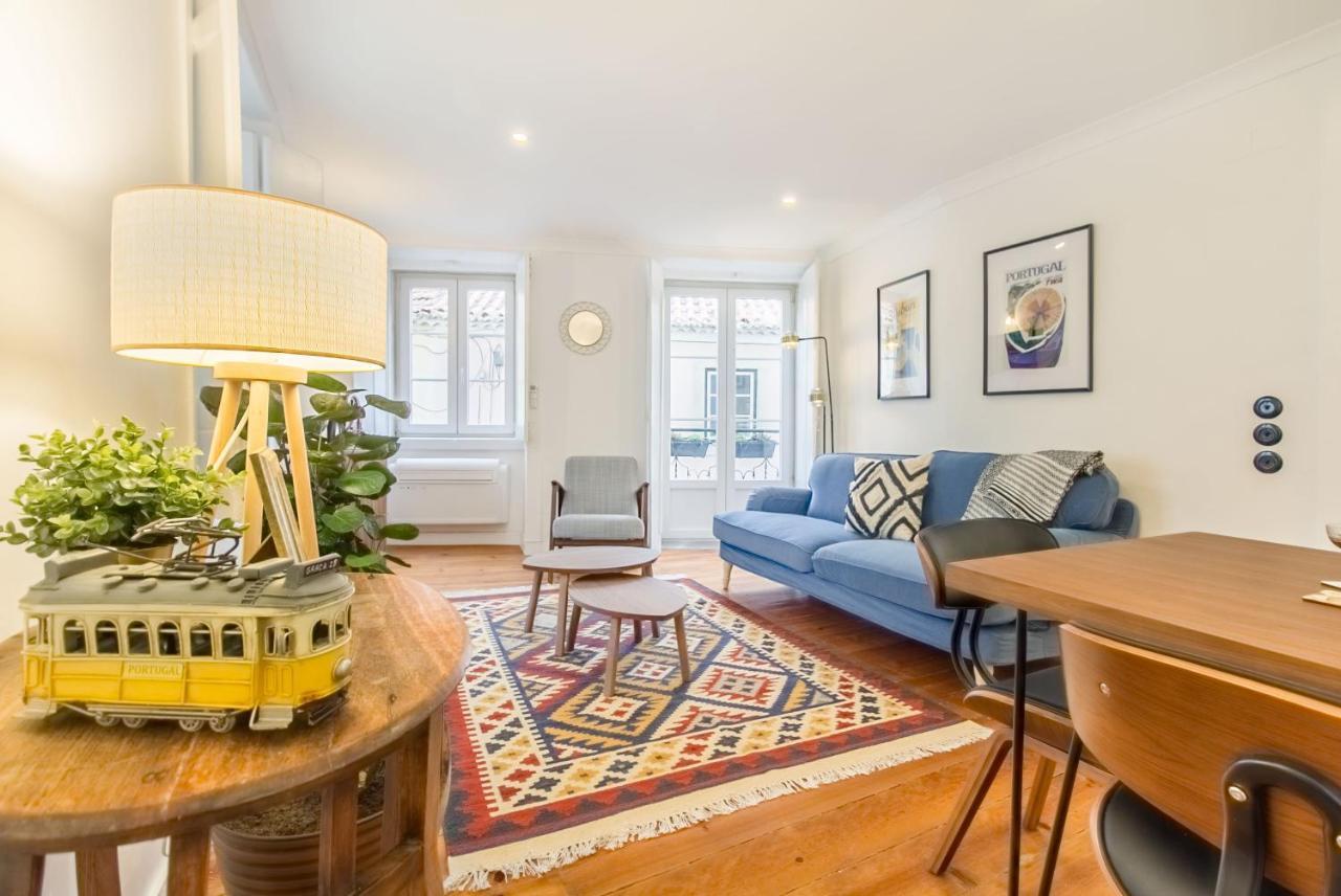 Unique And Stylish Flat In Historic Lisbon Appartement Buitenkant foto