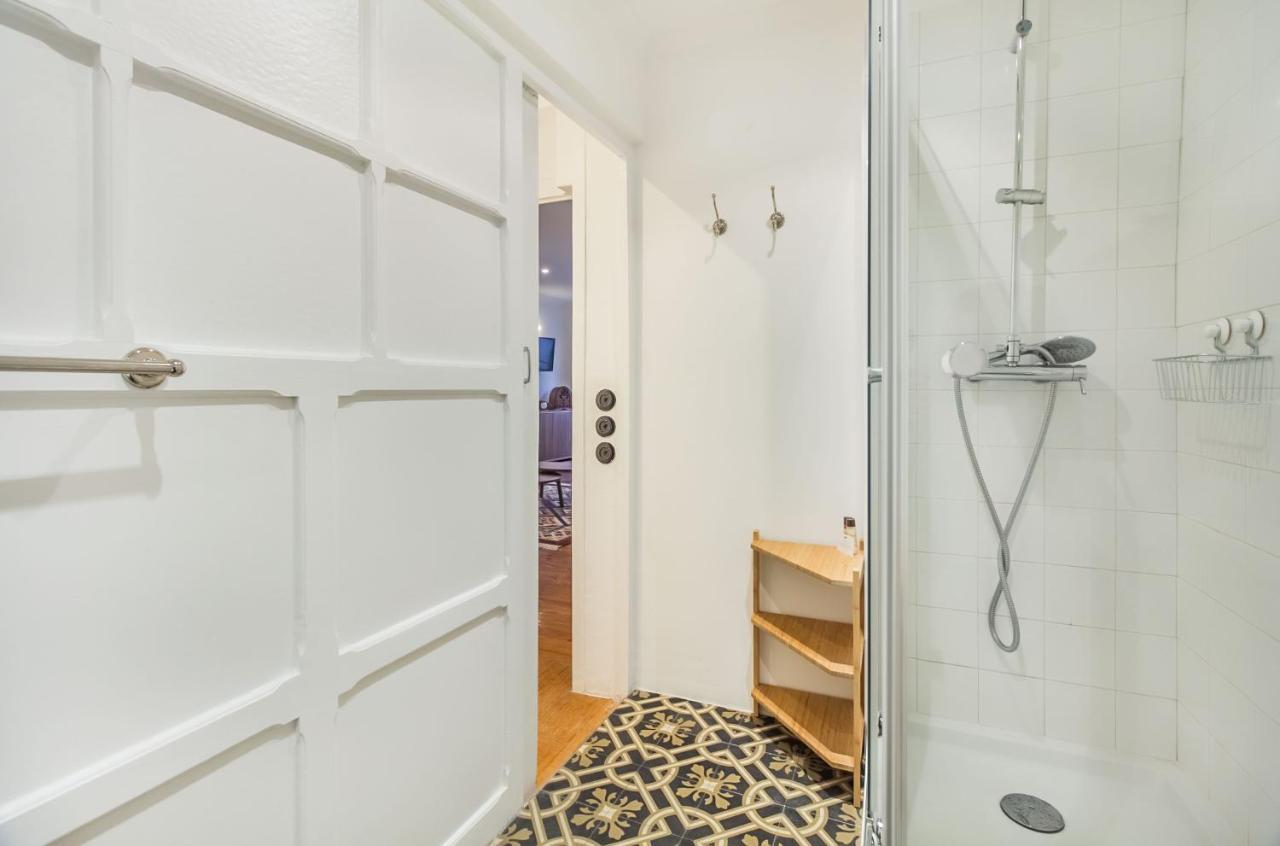 Unique And Stylish Flat In Historic Lisbon Appartement Buitenkant foto