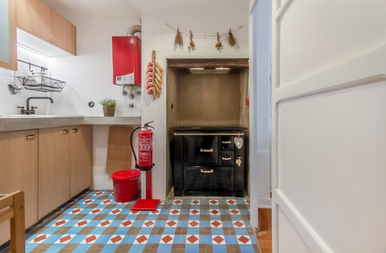Unique And Stylish Flat In Historic Lisbon Appartement Buitenkant foto