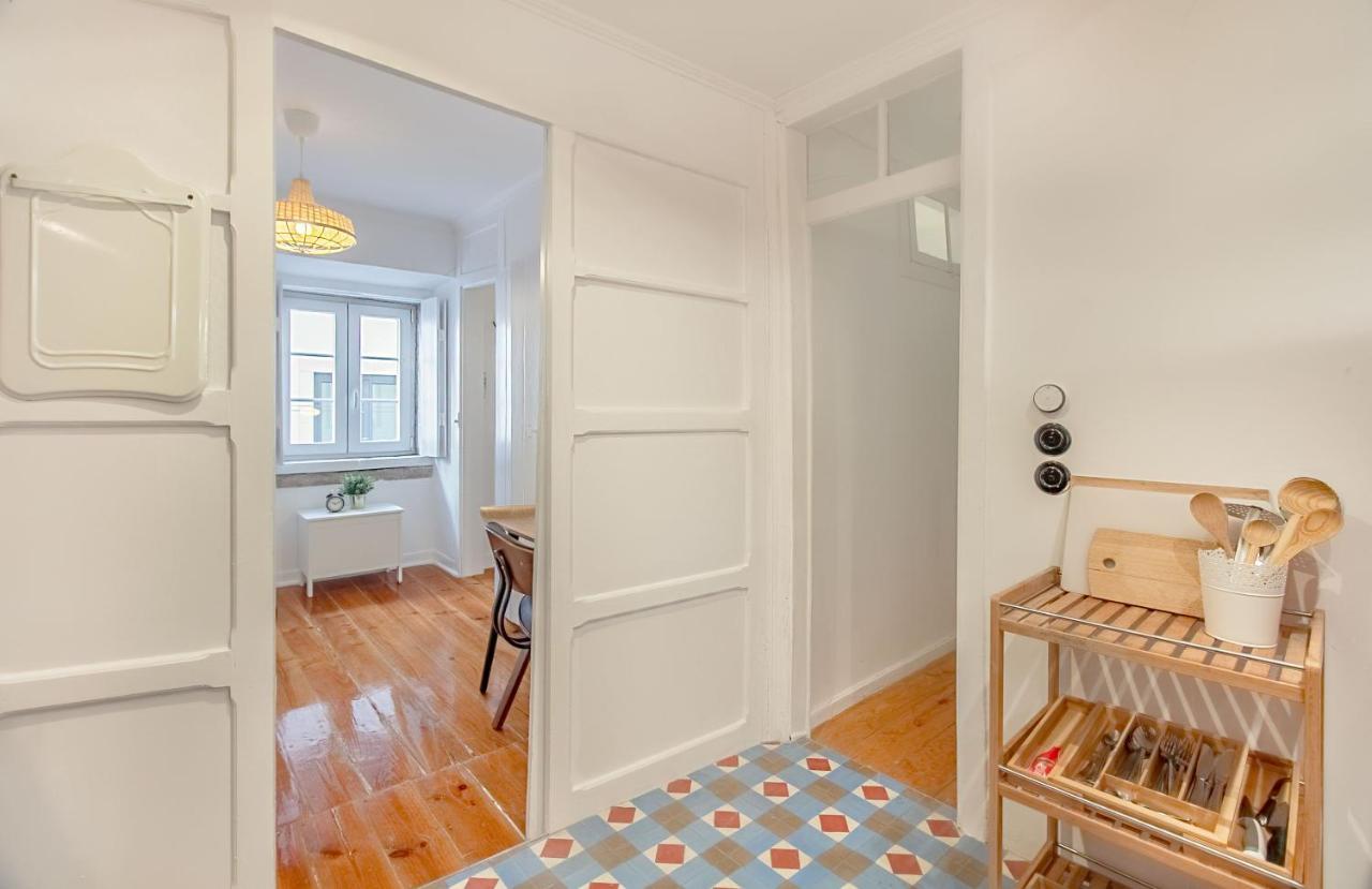 Unique And Stylish Flat In Historic Lisbon Appartement Buitenkant foto