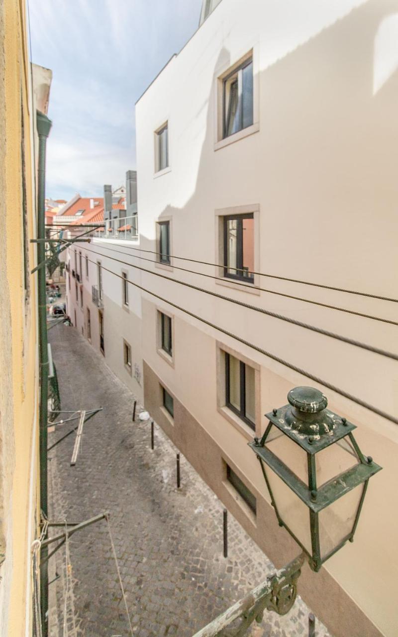 Unique And Stylish Flat In Historic Lisbon Appartement Buitenkant foto