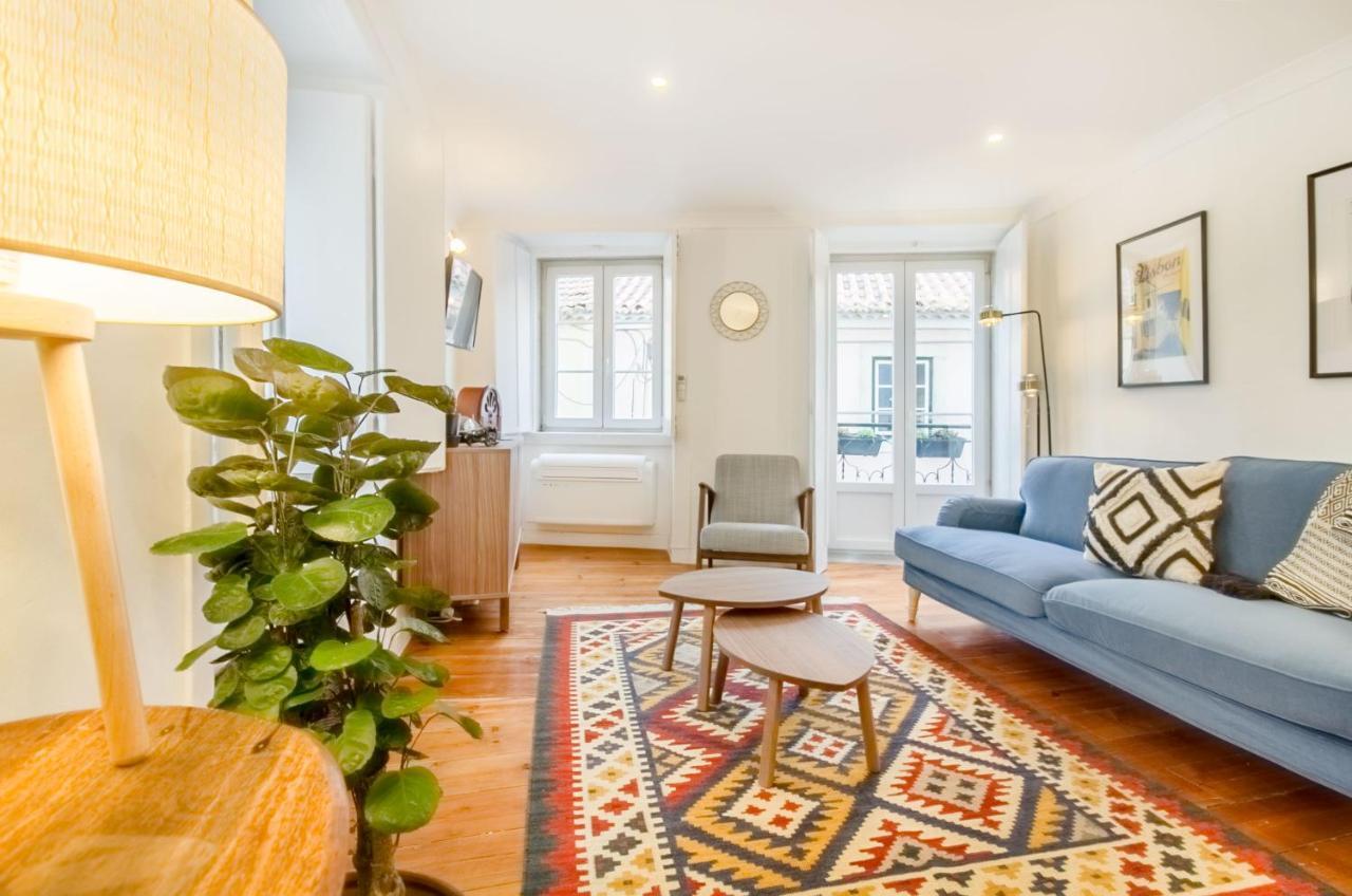 Unique And Stylish Flat In Historic Lisbon Appartement Buitenkant foto
